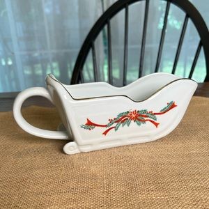 Poinsettia & Ribbons Sleigh Gravy Boat-Tienshan Fine China ❤️💜💙